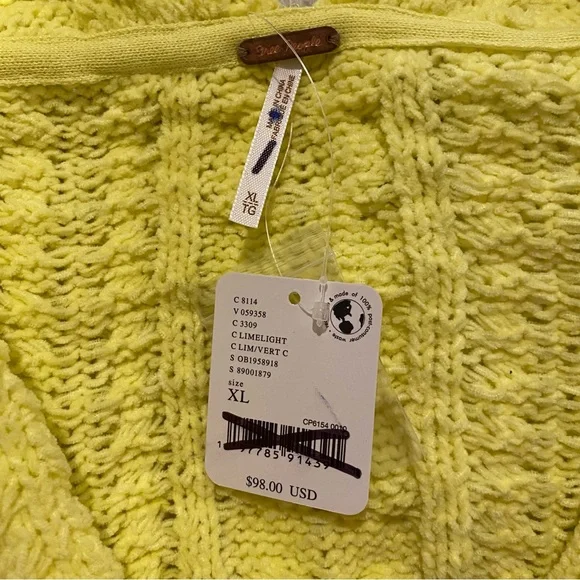 Free People Sadie Cable Knit Cropped Cardi Button Down Oversized Cardigan | XL - Picture 9 of 9